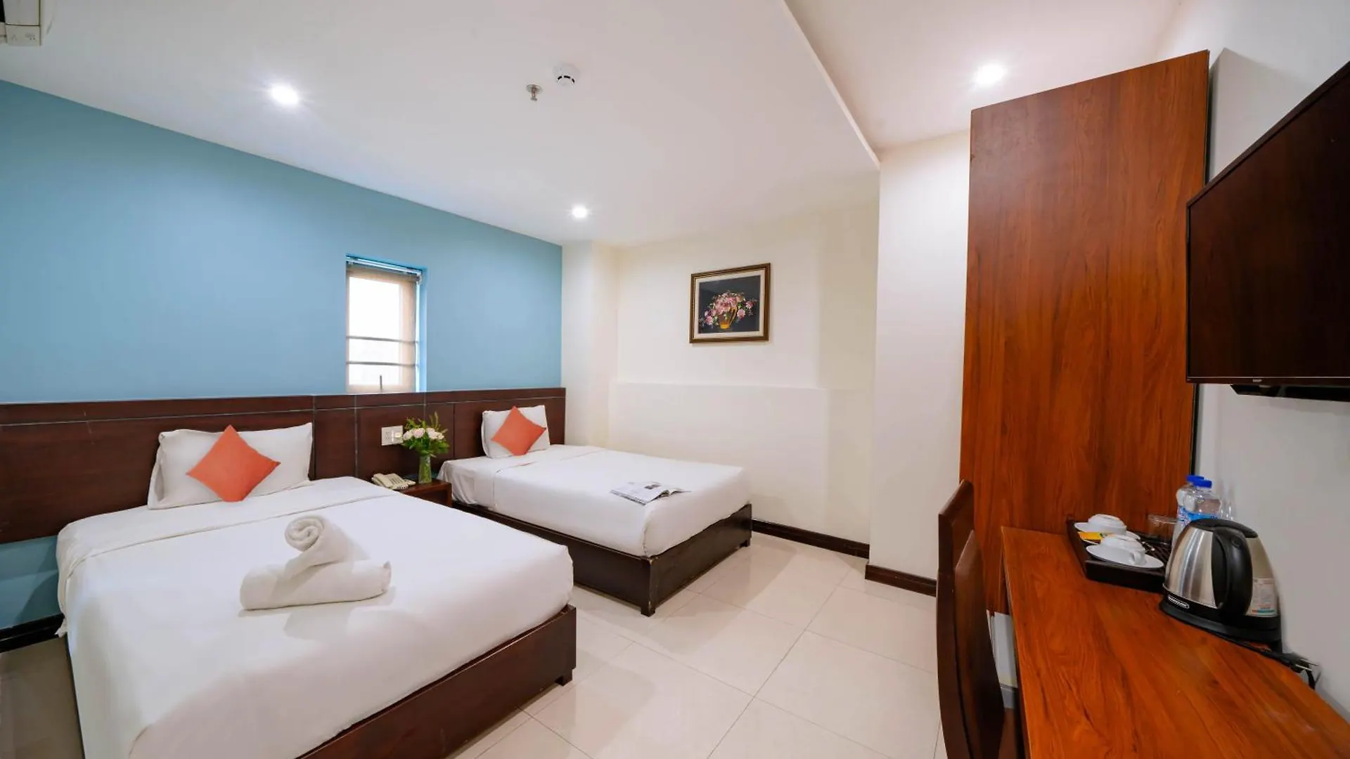 Quoc Cuong Center Da Nang Hotel By Haviland 3*,  Vietnam